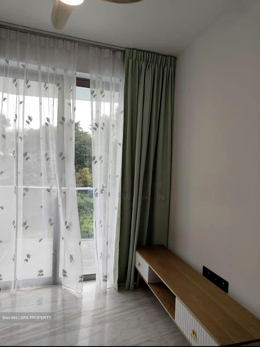 Coastline Residences (D15), Apartment #579479021